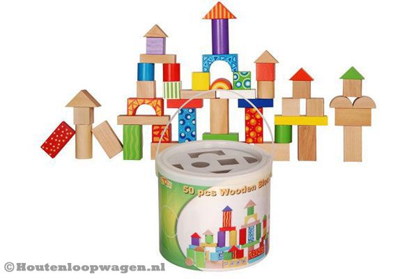 Trommel met 50 houten blokken.