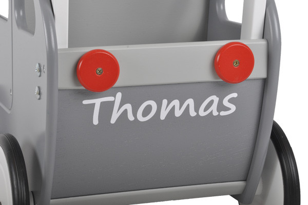 Met je eigen naam wordt deze loopwagen een echte eyecatcher.